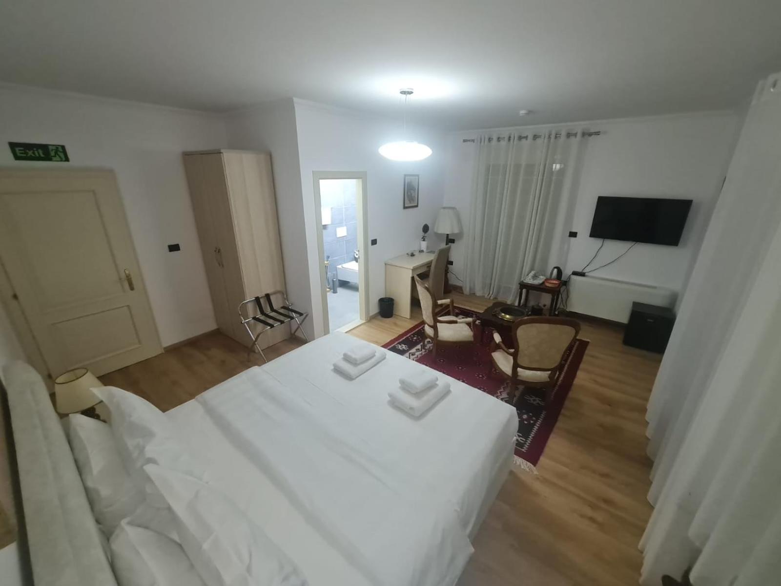 Noor Apartments Тирана Экстерьер фото